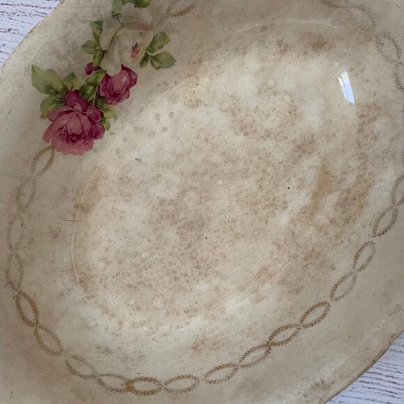 Antique Porcelain Cream Oval Bowl or Serving Dish with Roses Gold Chain 9" Long - Picture 7 of 16